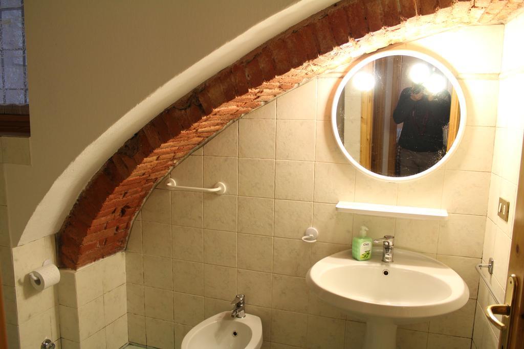 In Perfetto Stile Valdostano Daire Saint-Vincent Dış mekan fotoğraf